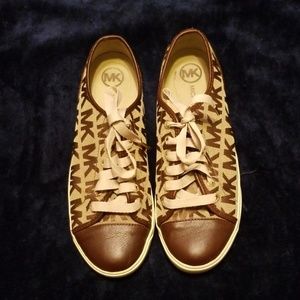 Michael Kors Signature Casual Sneakers